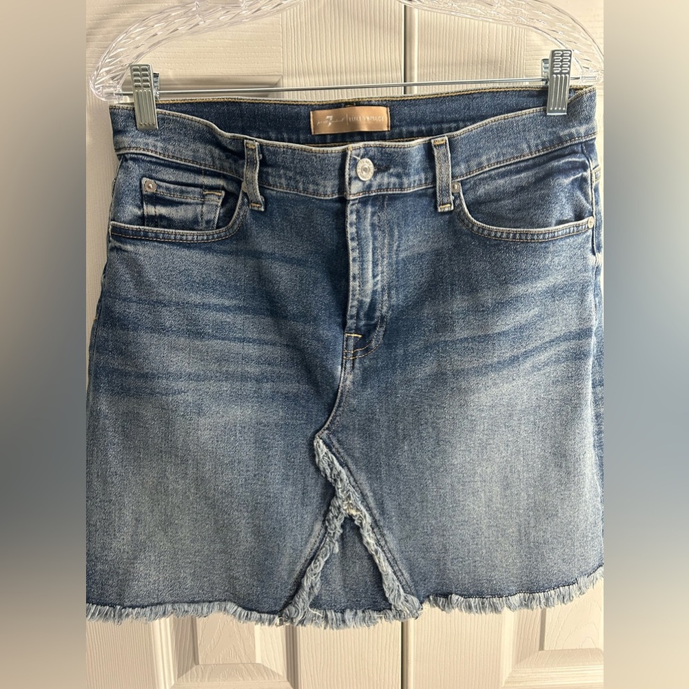 7 FOR ALL MANKIND LUXE VINTAGE FRAY SKIRT- SIZE 30